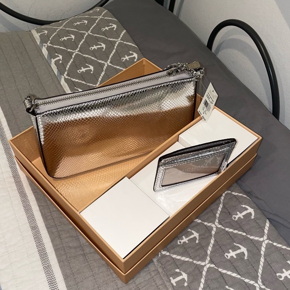 MICHAEL Michael Kors NWT Silver Snake Pouchette & Card Case Gift Set Box - Picture 10 of 16